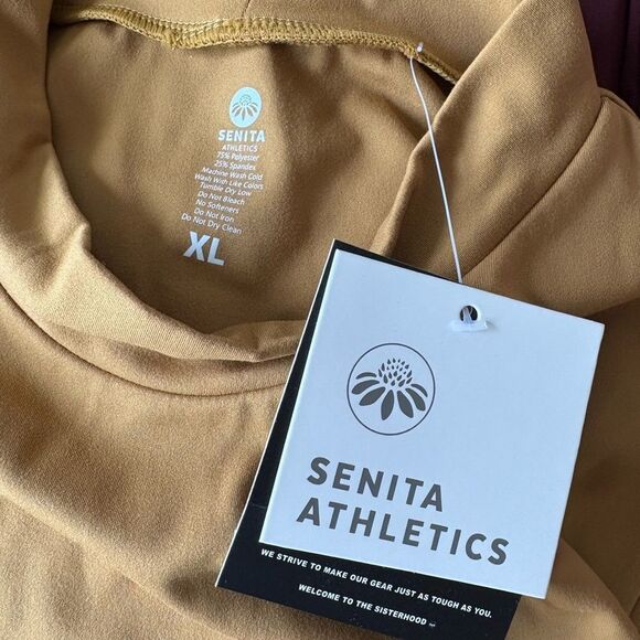 NWT Tan Long Sleeve Women's Top - Picture 3 of 4